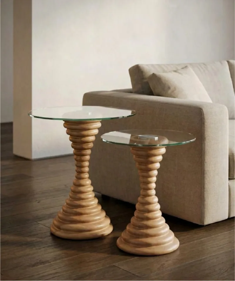 Mesa Lateral Verona numa sala de estar, foto 3 de 3