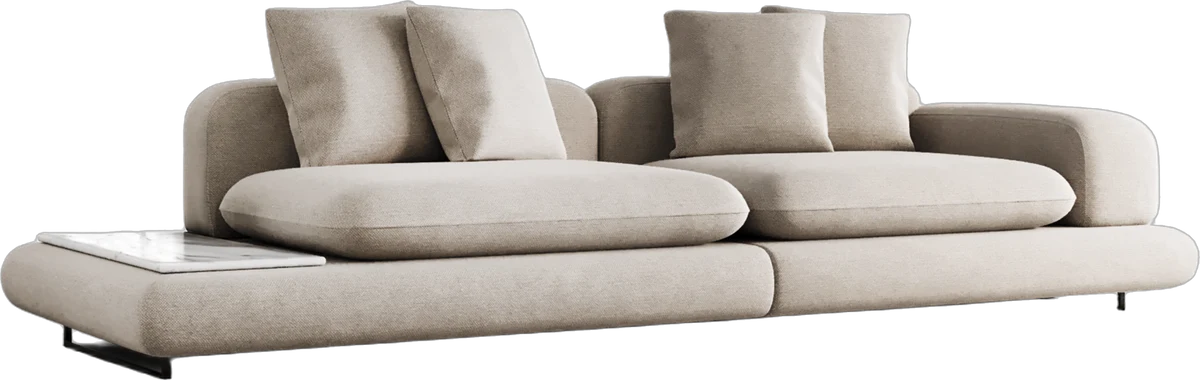 Sofá com mesa lateral Âmago em tecido claro, com base baixa e almofadas soltas