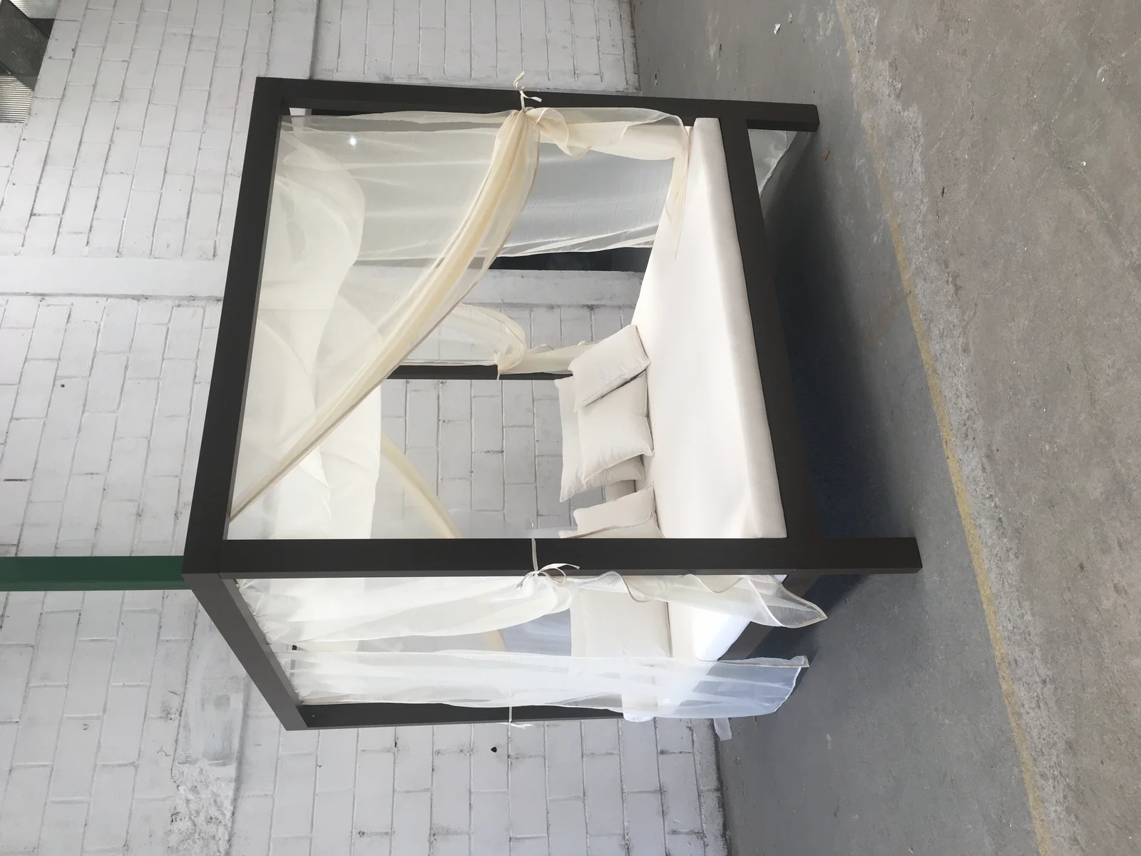 Dossel com outras peças da linha Dossel