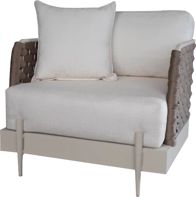 Poltrona Hug, design de Gabriela Mendes