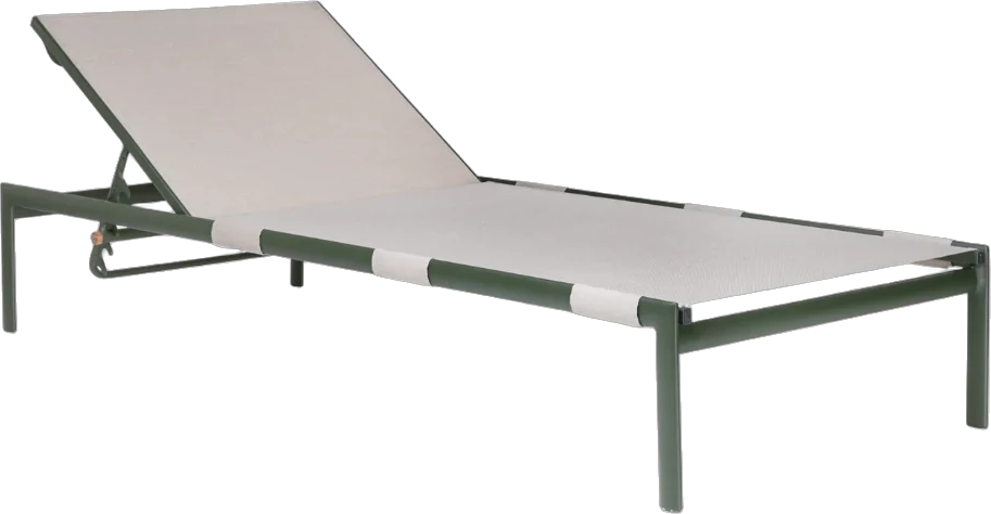 Espreguiçadeira Sunna, design de Fabrício Roncca